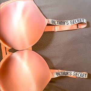 Victoria’s Secret Bra